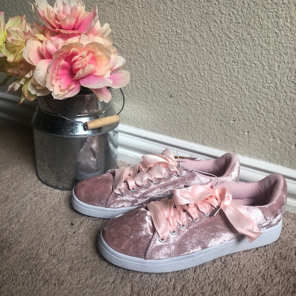 Sugar Velvet Pink Memory Foam Shoes